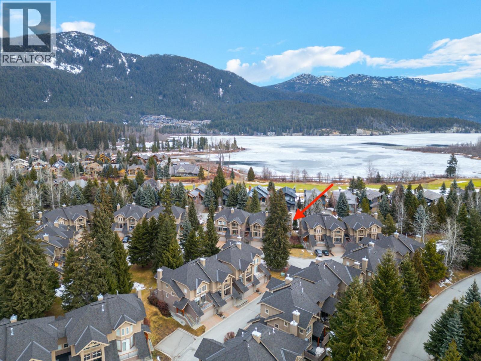 15 8030 NICKLAUS NORTH BOULEVARD, Whistler