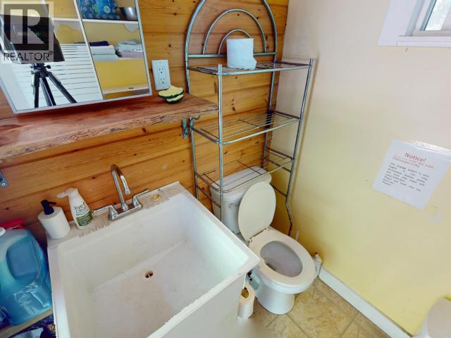 1848/1856 VANCOUVER BLVD - 13