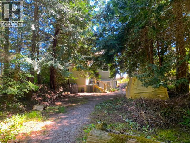 1848/1856 VANCOUVER BLVD - 29
