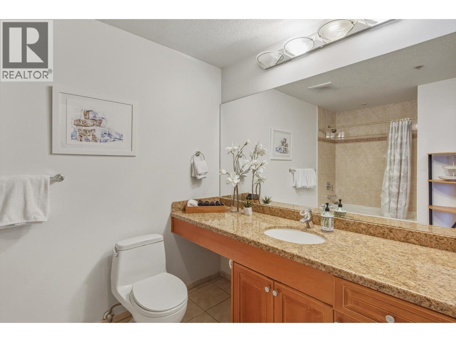 106 4573 CHATEAU BOULEVARD, Whistler