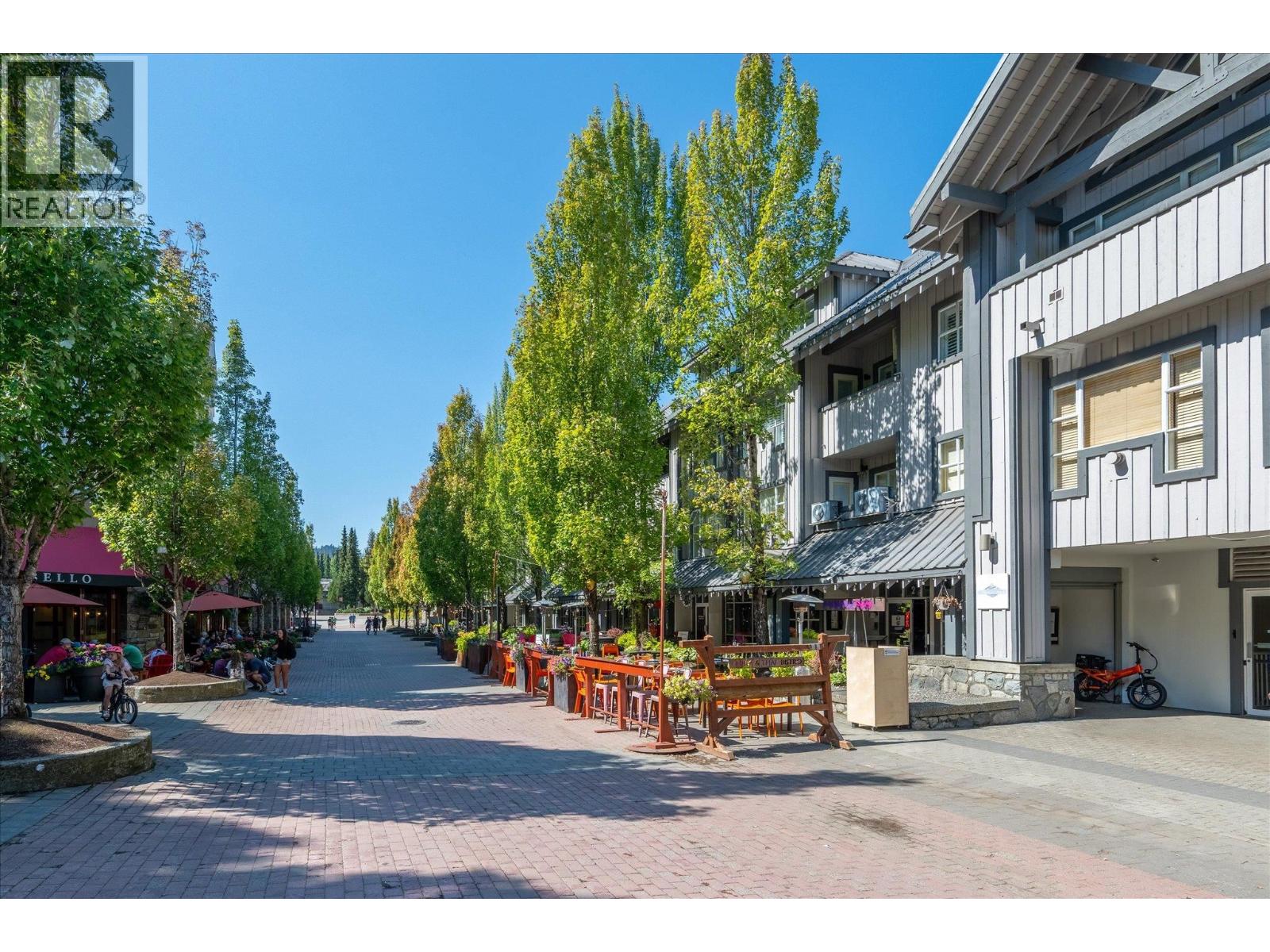 106 4573 CHATEAU BOULEVARD, Whistler