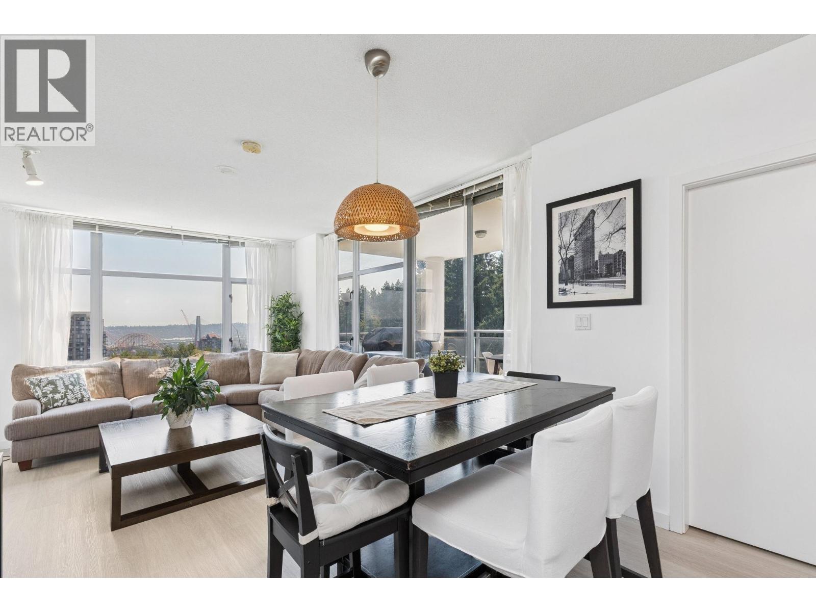 1206 280 ROSS DRIVE - Photo 4 of 18, New Westminster, British Columbia