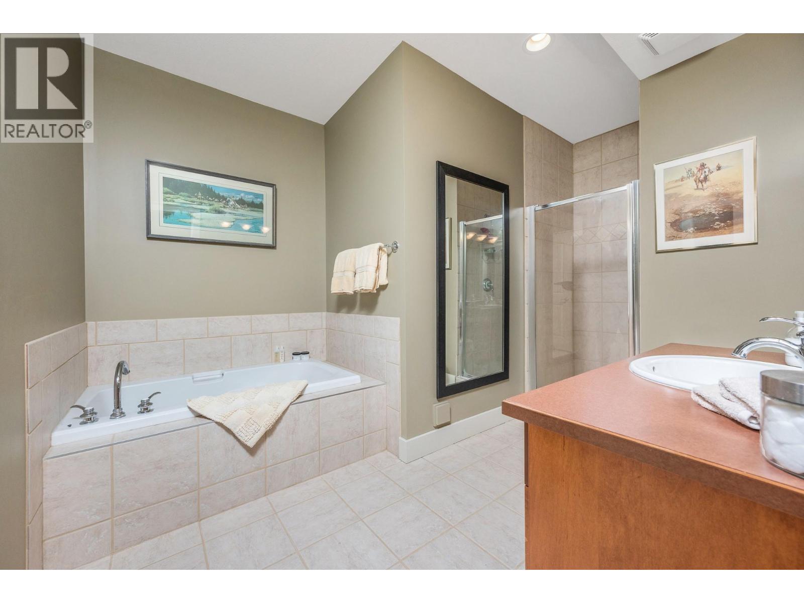 212 Chicopee Road - 38