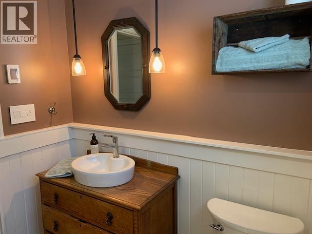 118 DOUGLAS ROAD, Salt Spring Island