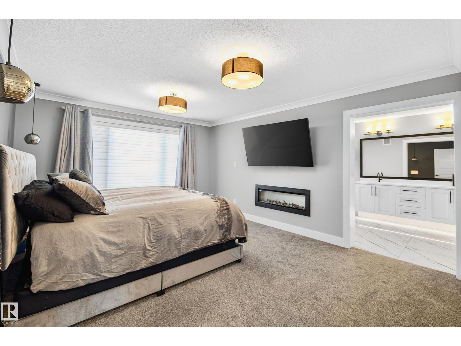 3912 GINSBURG CR NW, Edmonton