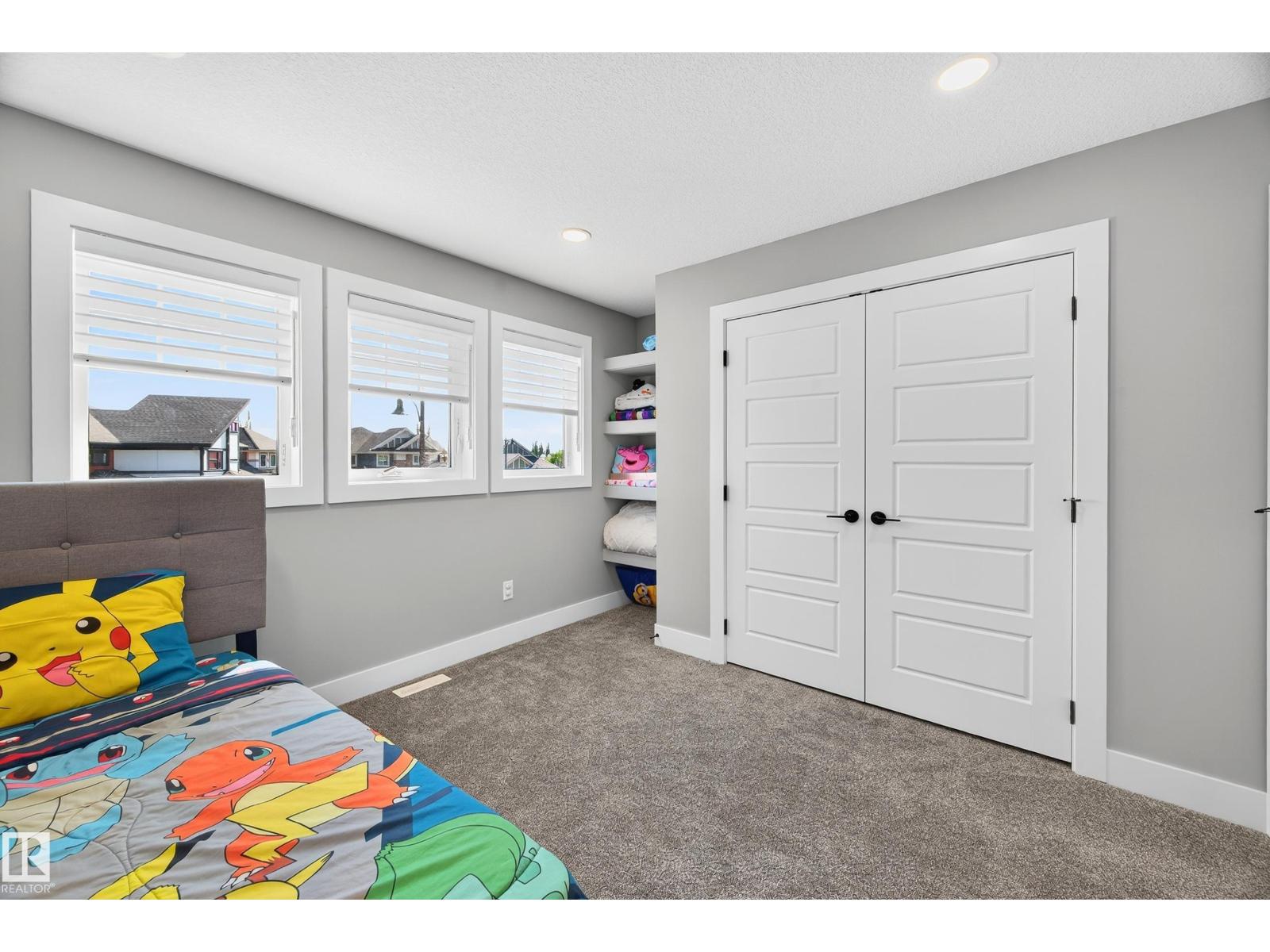 3912 GINSBURG CR NW, Edmonton