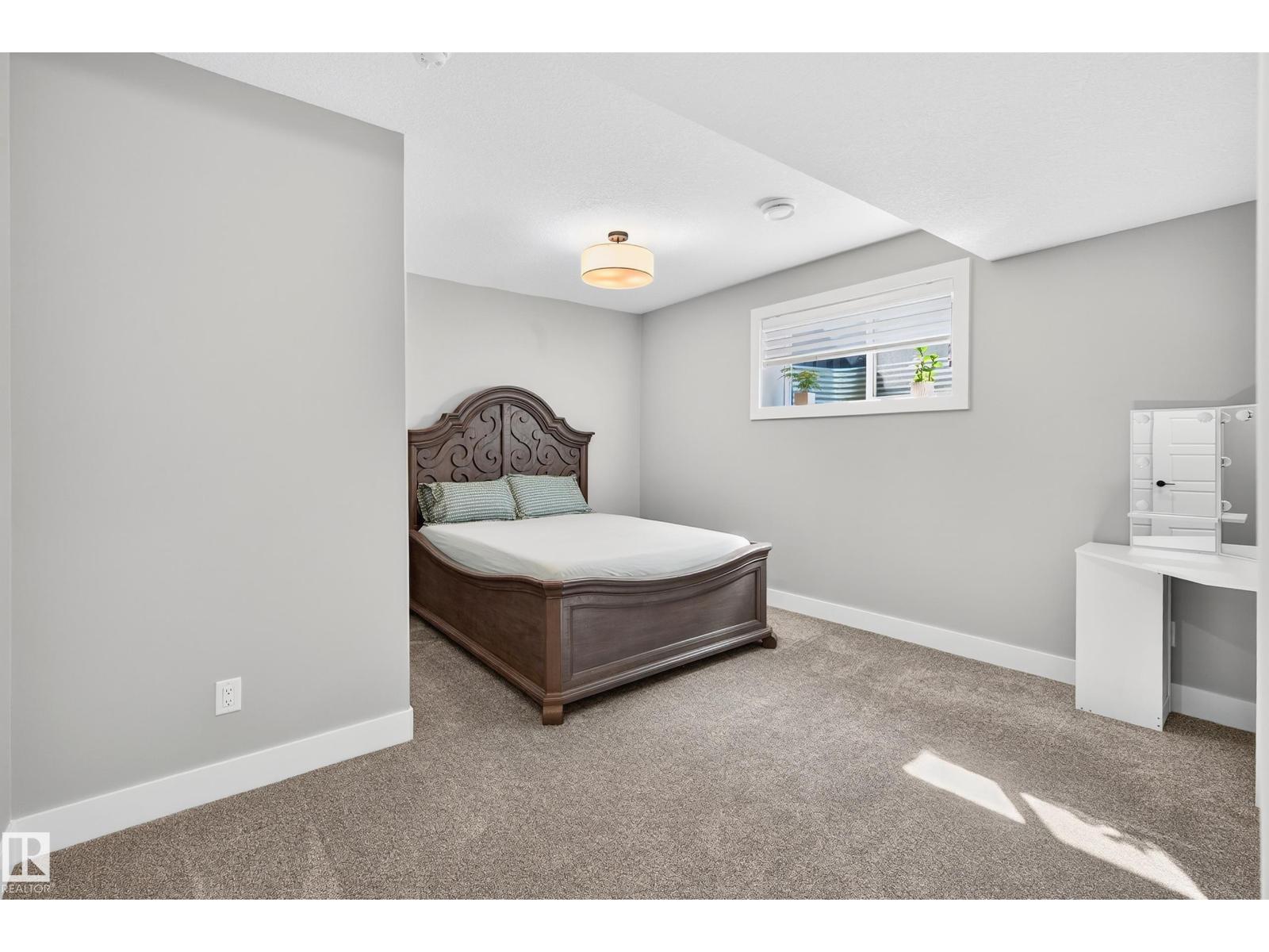 3912 GINSBURG CR NW, Edmonton