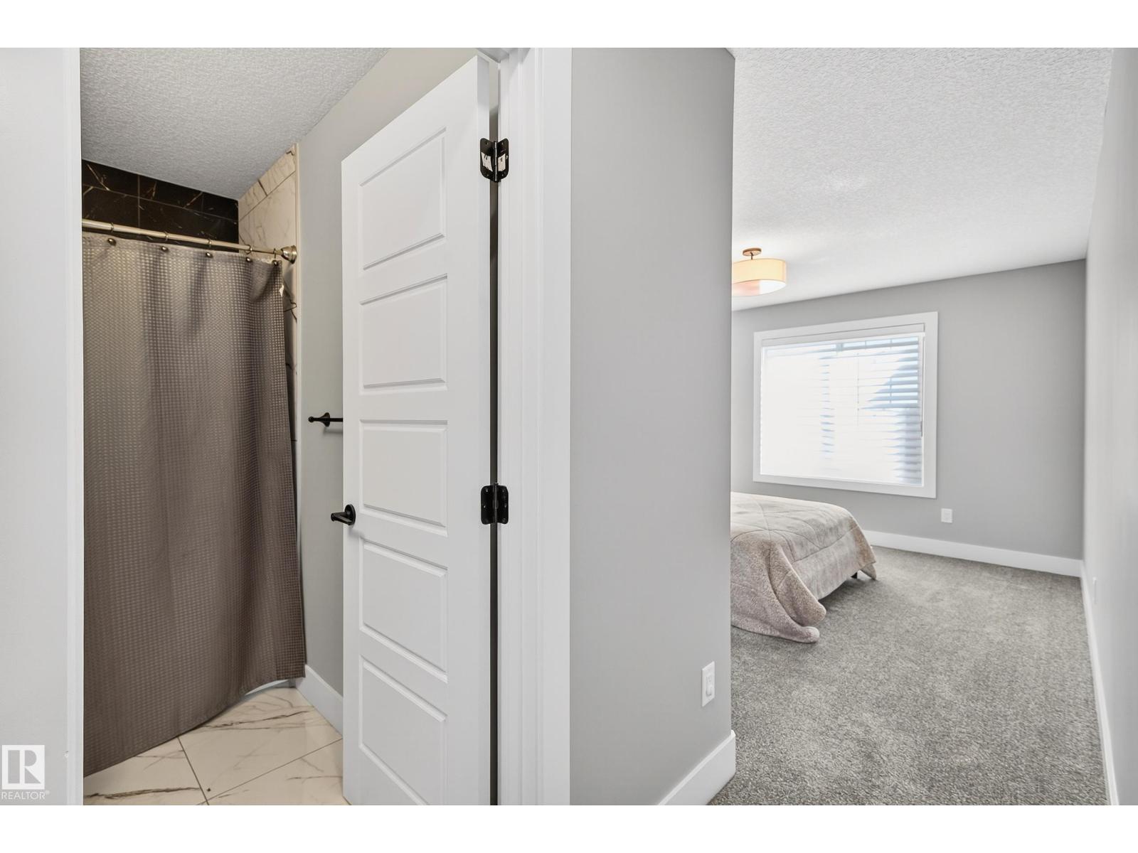 3912 GINSBURG CR NW, Edmonton