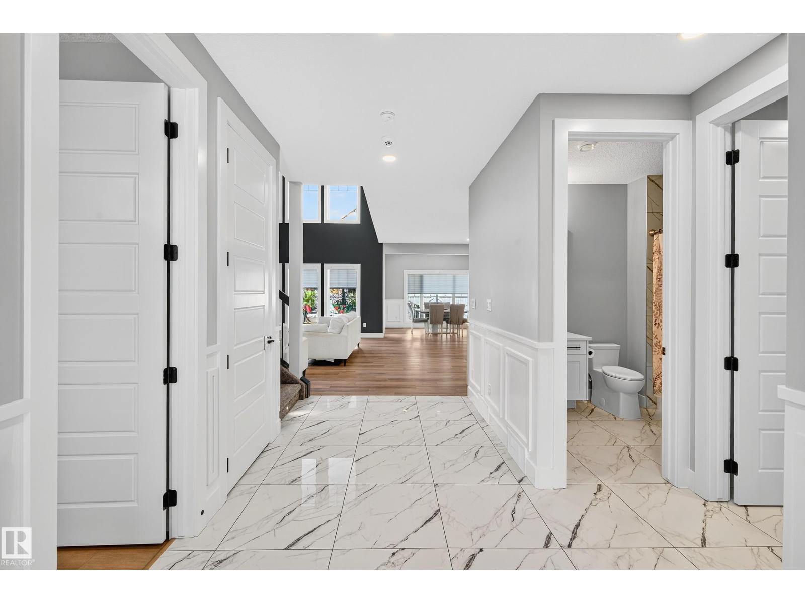 3912 GINSBURG CR NW, Edmonton