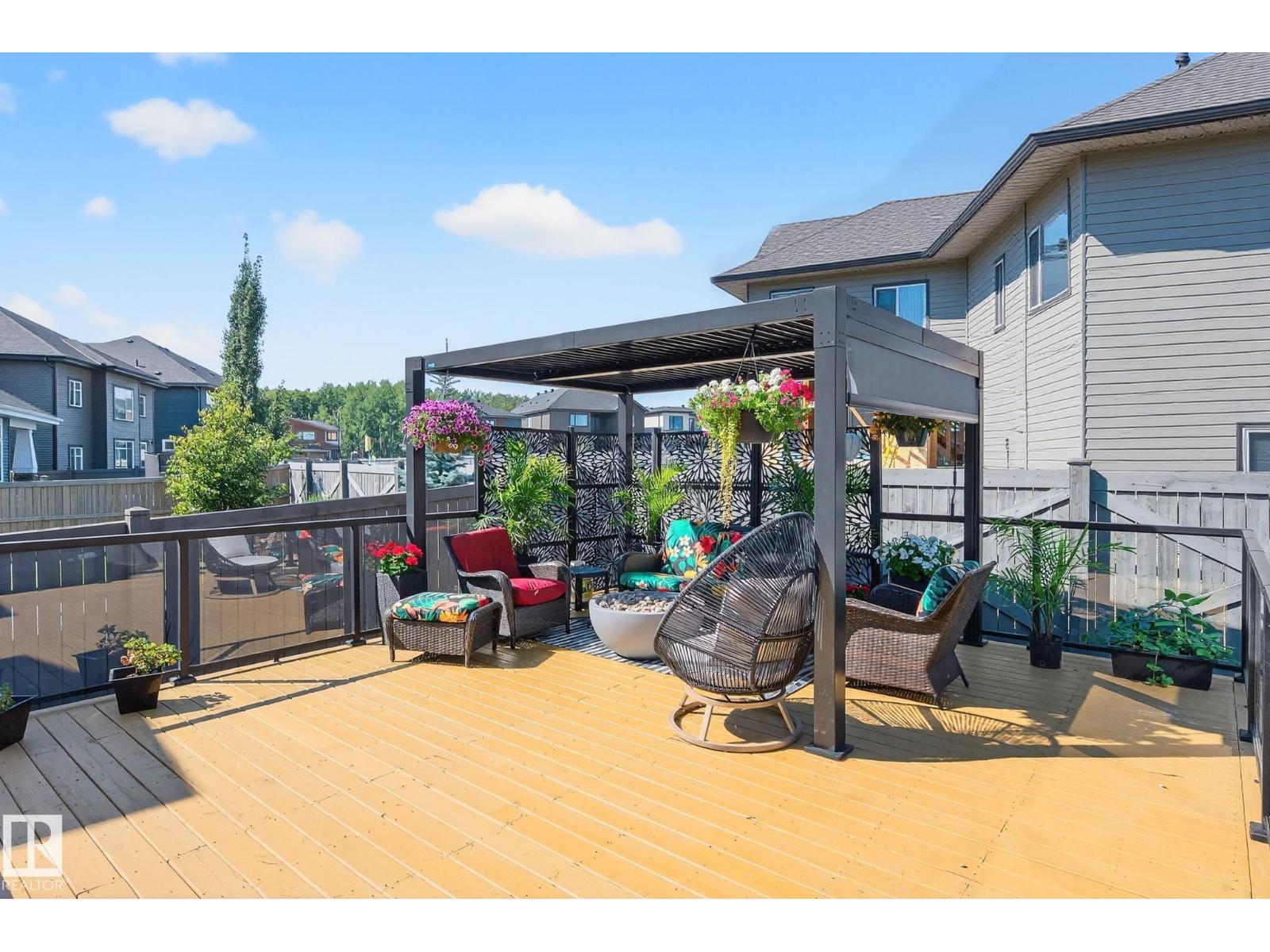 3912 GINSBURG CR NW, Edmonton