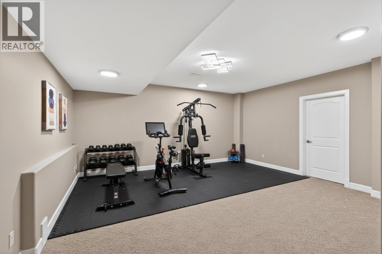 748 Traditions Crescent, Kelowna