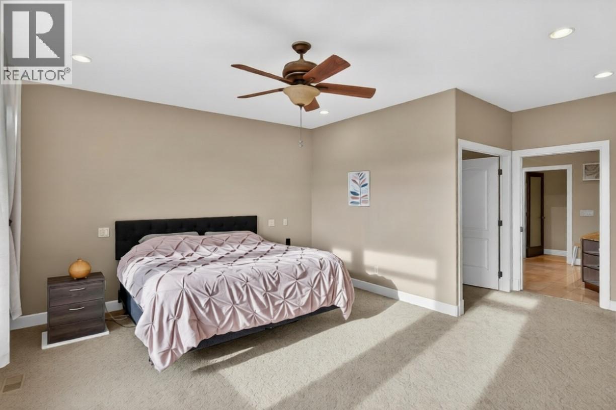 748 Traditions Crescent, Kelowna