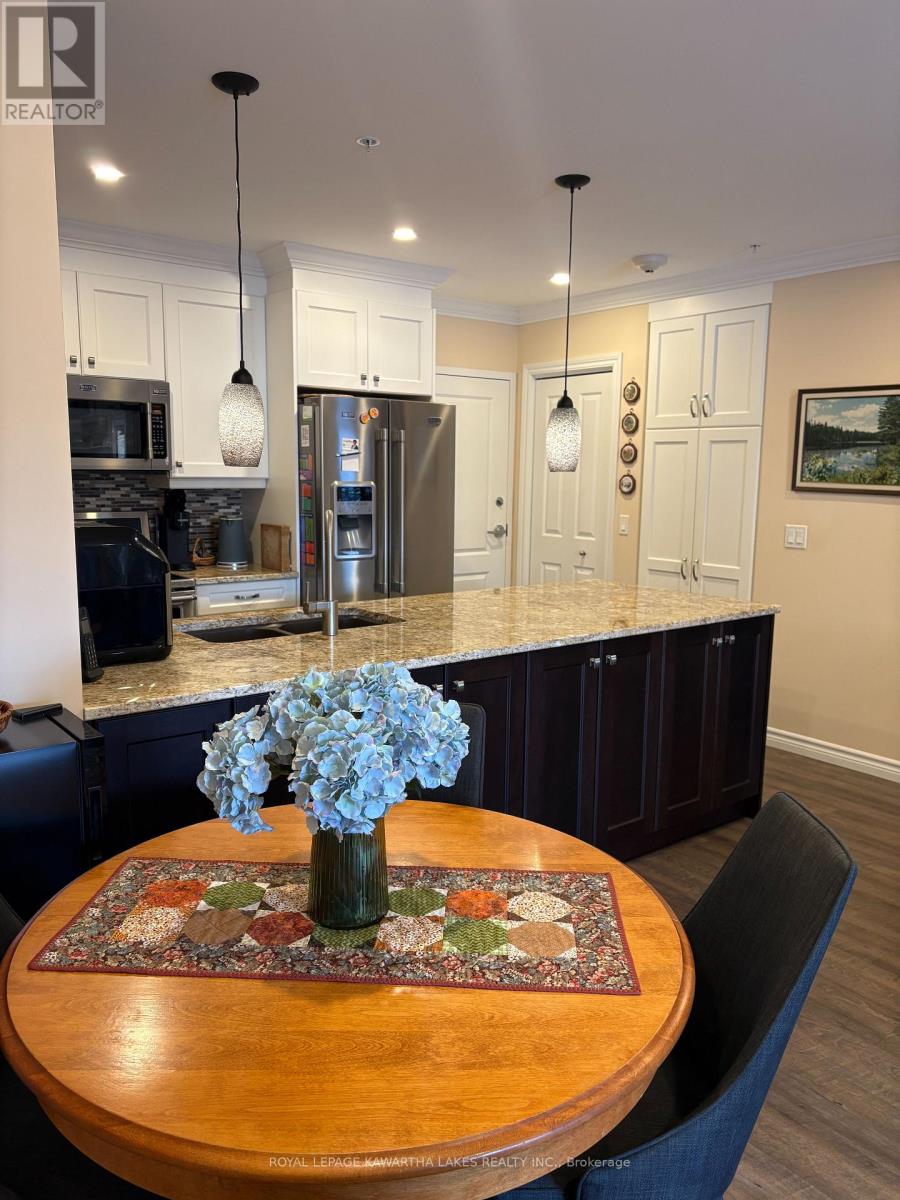 #103 58 GLENELG STREET W - 15