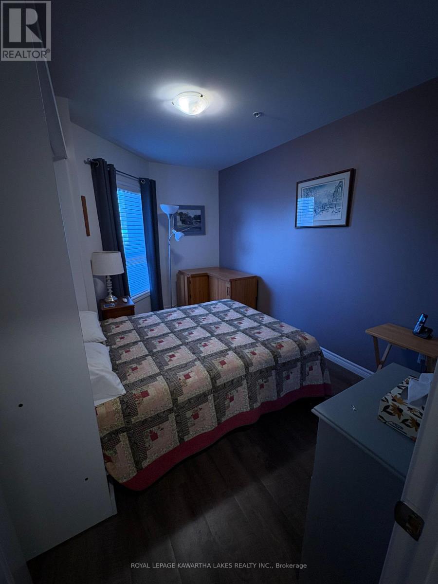 #103 58 GLENELG STREET W - 25