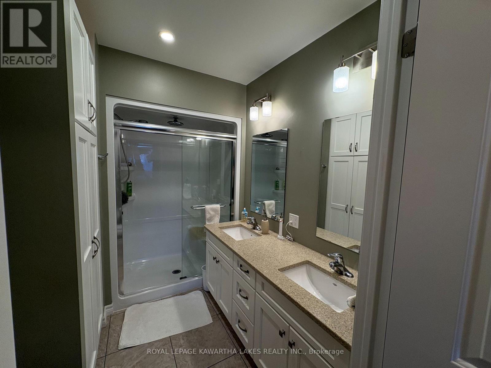#103 58 GLENELG STREET W - 36