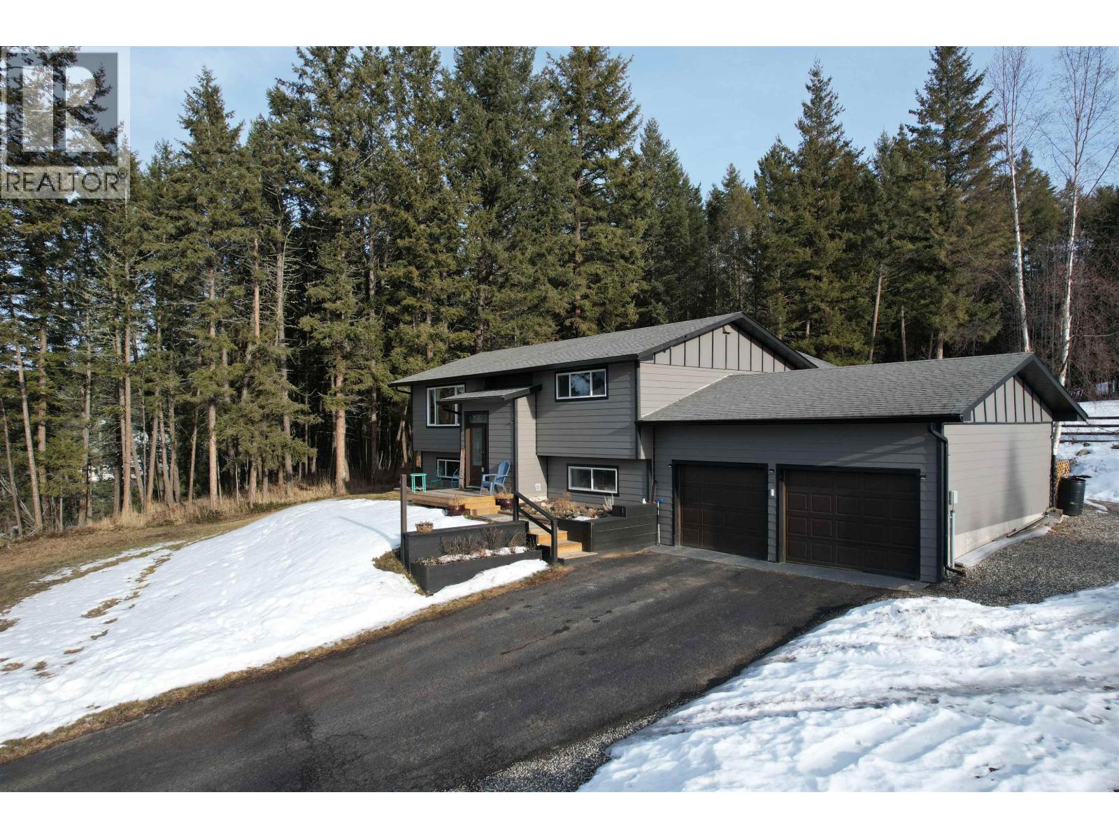 4737 SUSSNEE ROAD - 4