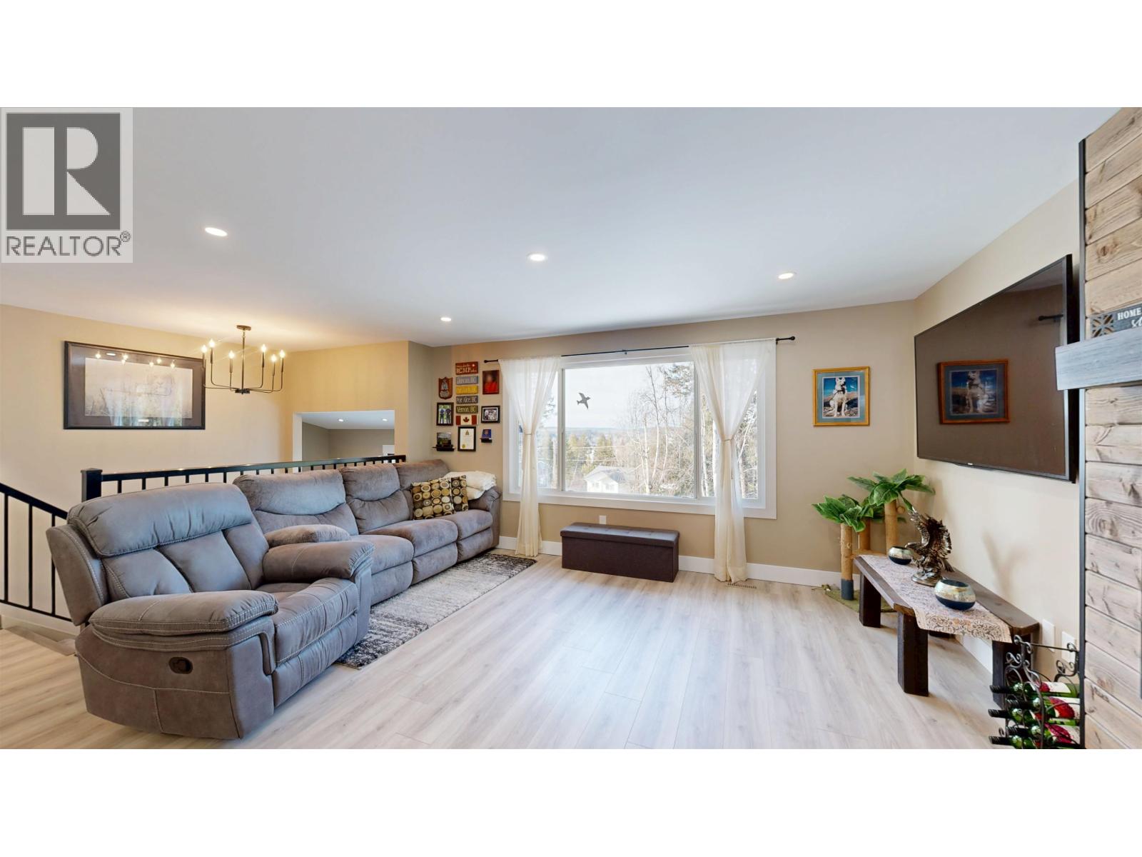 4737 SUSSNEE ROAD - 18