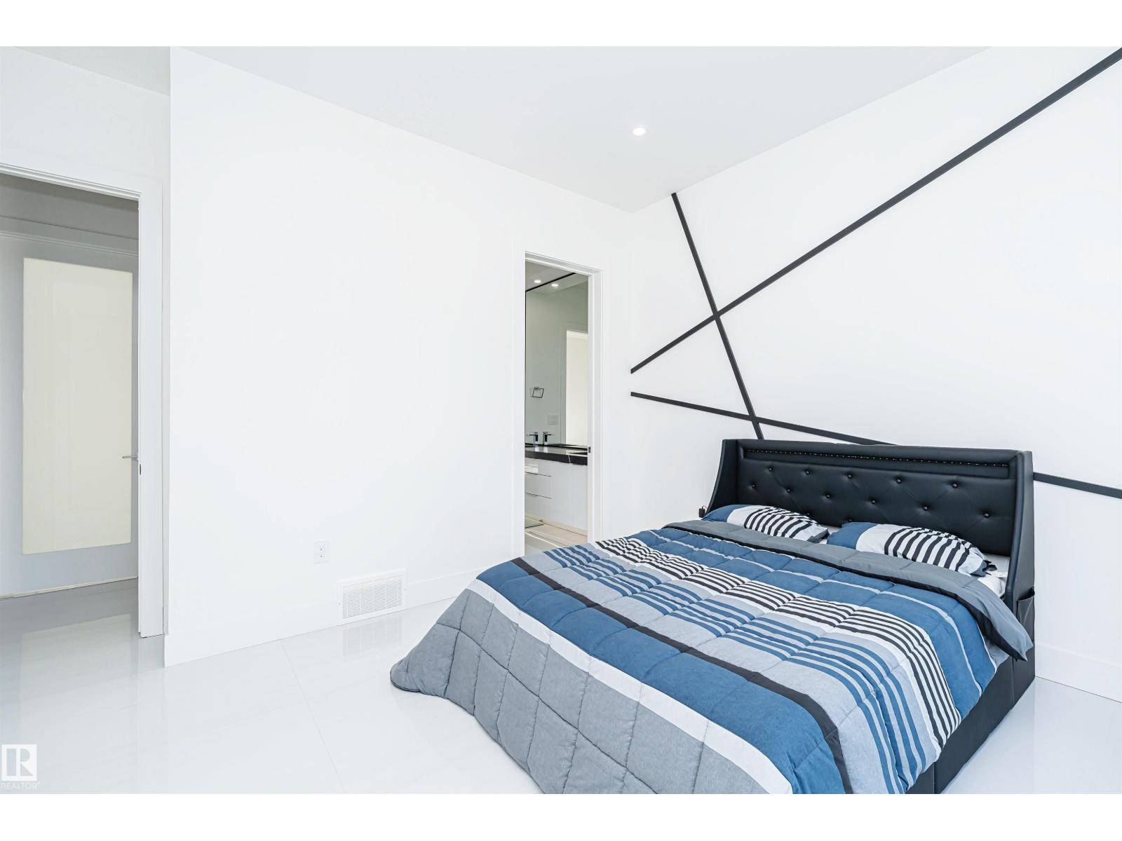 20 EASTON CL, St. Albert