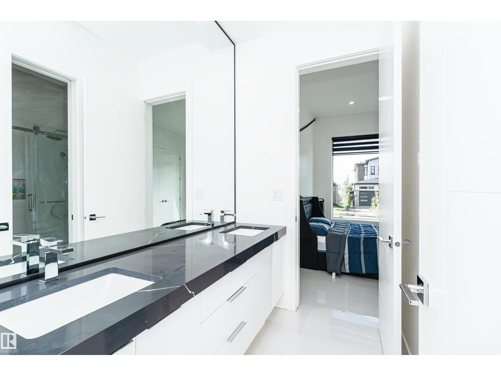 20 EASTON CL, St. Albert