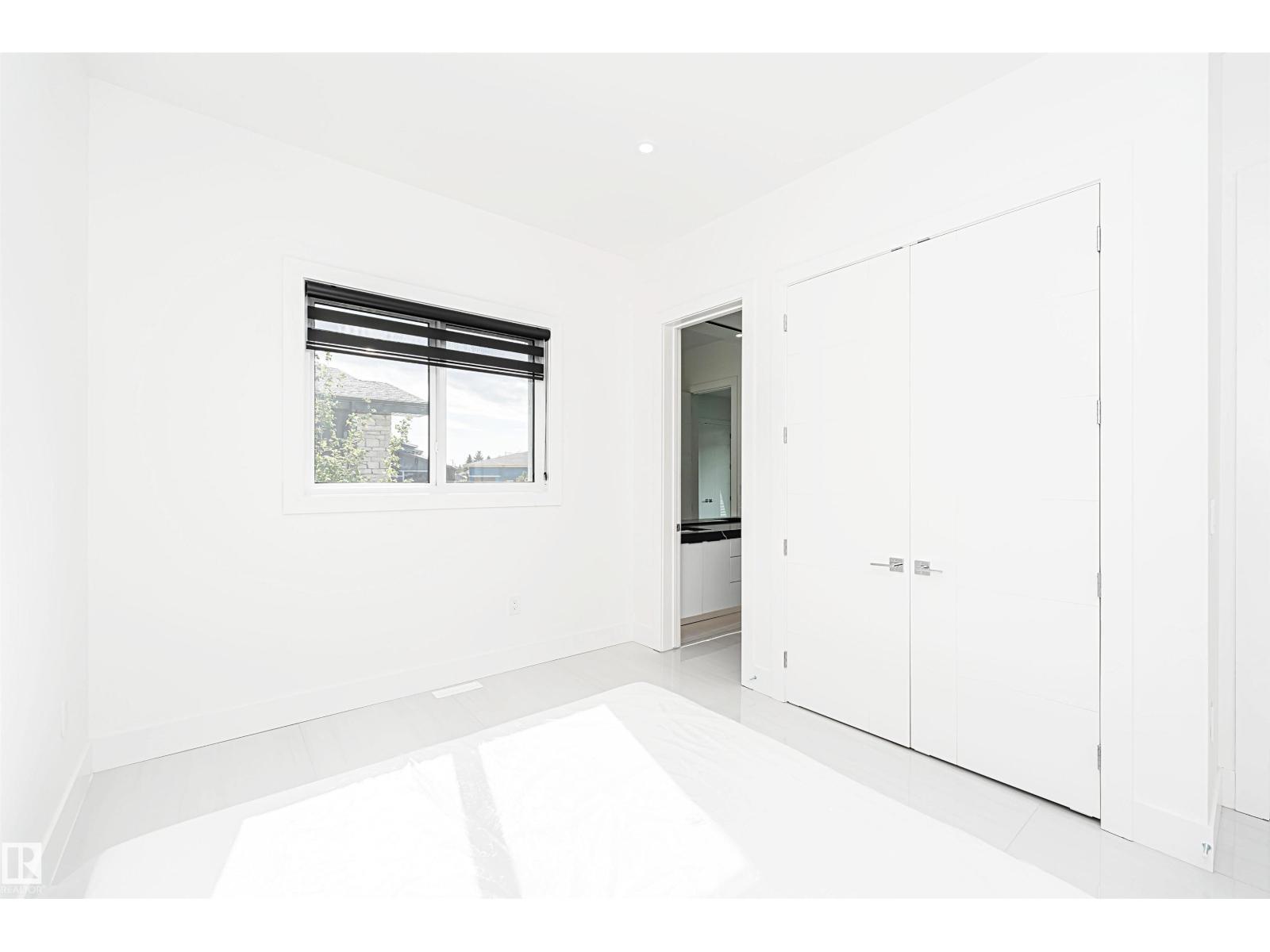 20 EASTON CL, St. Albert