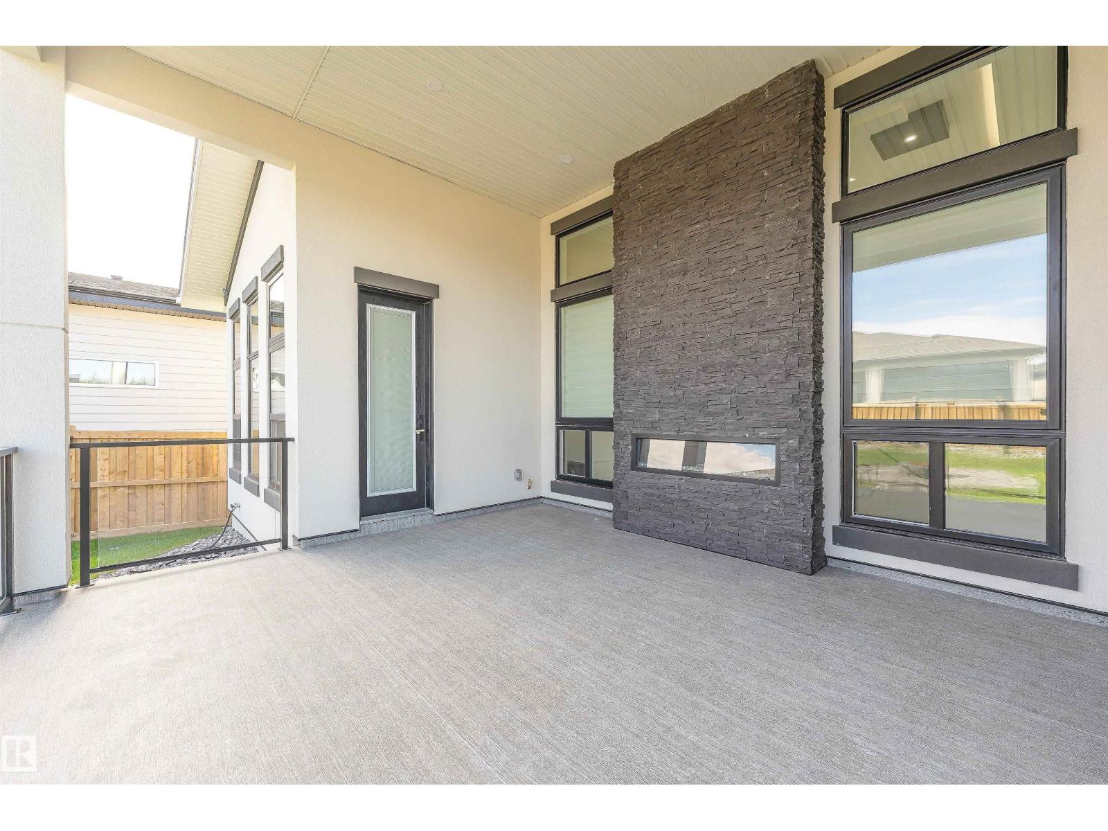 20 EASTON CL, St. Albert