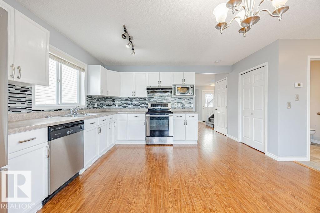 820 MCALLISTER CR SW, Edmonton