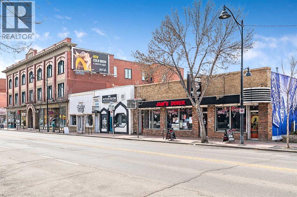 Single Family House for Sale in    Street SE Inglewood Calgary 