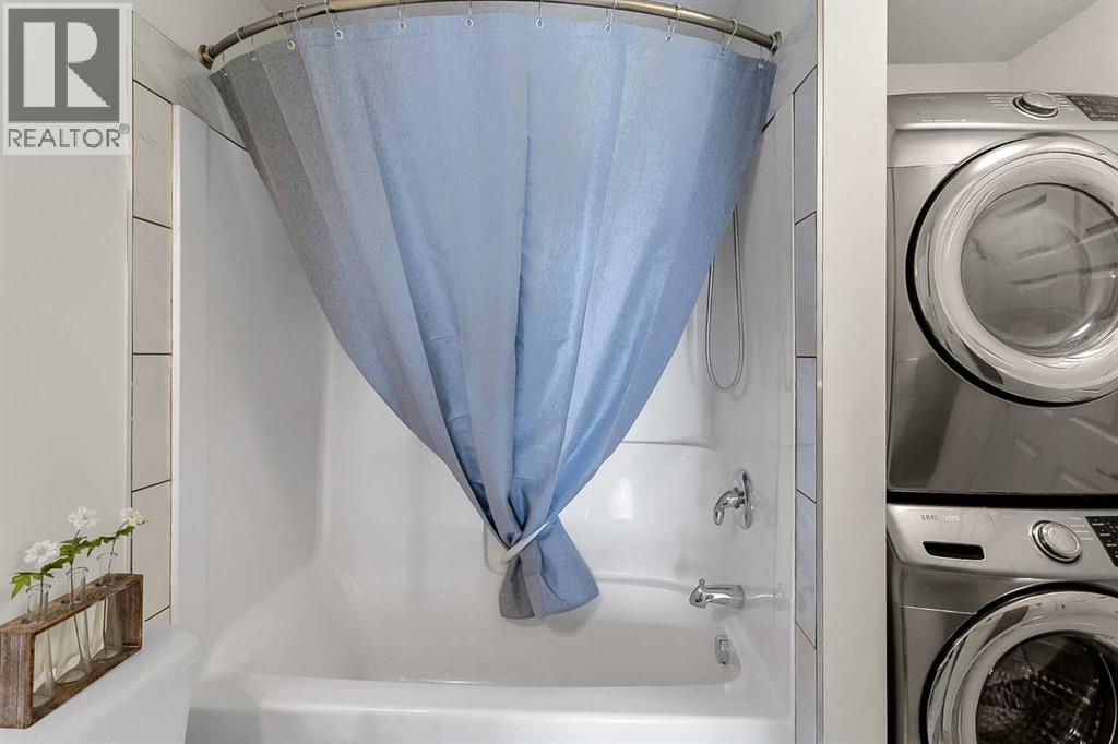 Single Family House for Sale in    Street SE Inglewood Calgary 