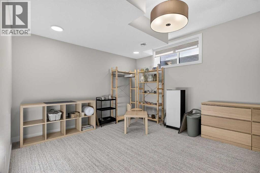 Single Family House for Sale in  Wolf Hollow Park SE Wolf Willow Calgary 