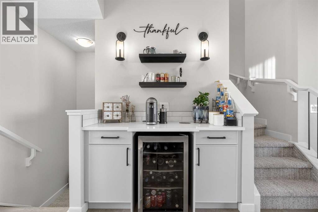 Single Family House for Sale in  Wolf Hollow Park SE Wolf Willow Calgary 