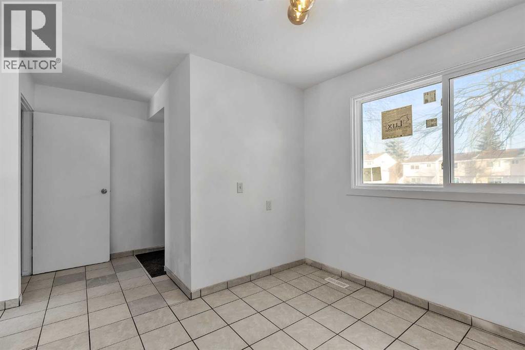 Single Family House for Sale in  Marlborough Way NE Marlborough Calgary 