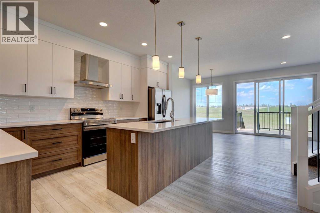 Single Family House for Sale in  Silver Spruce Road SW Silverado Calgary 