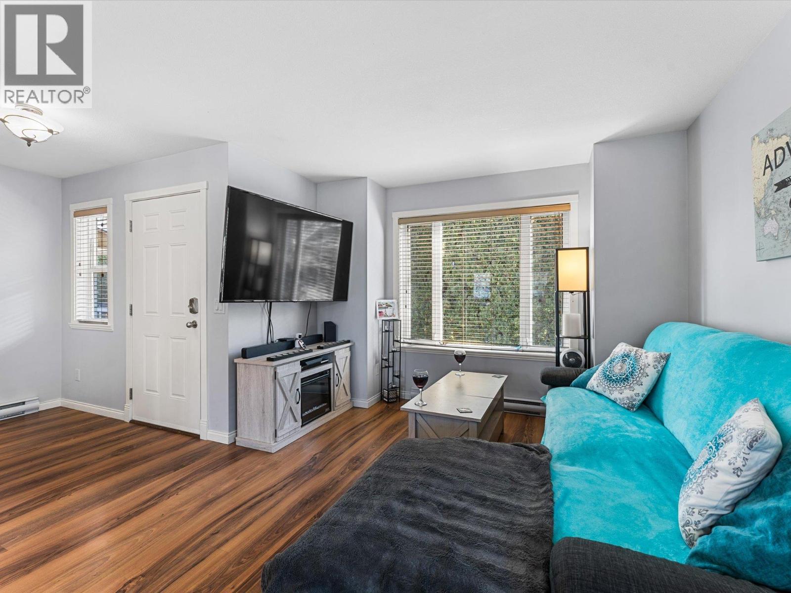  1945 Bowes Street, Kelowna