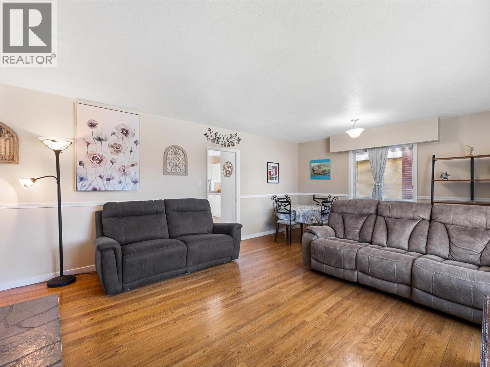  1945 Bowes Street, Kelowna