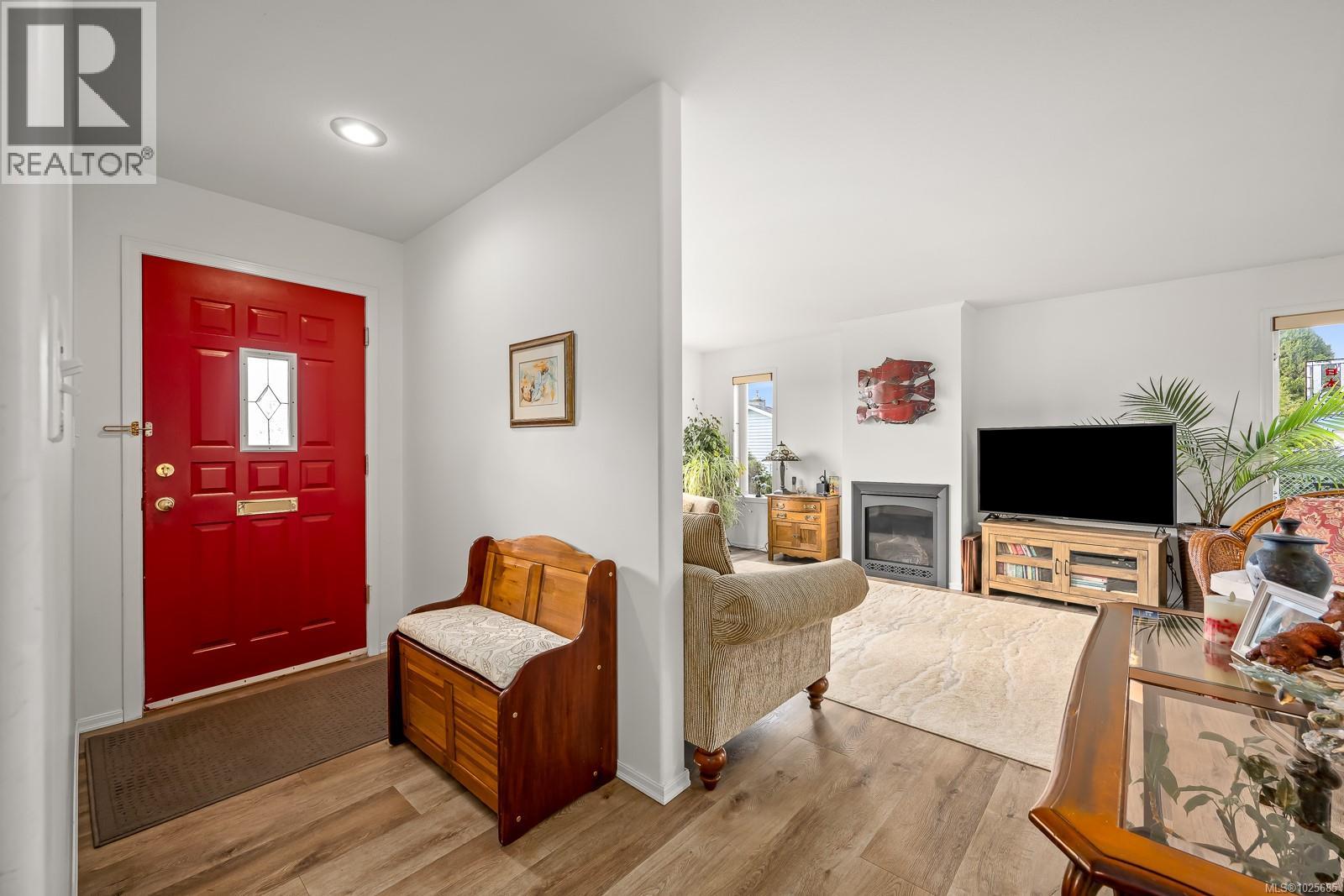 1594 Arbutus Ave, Comox