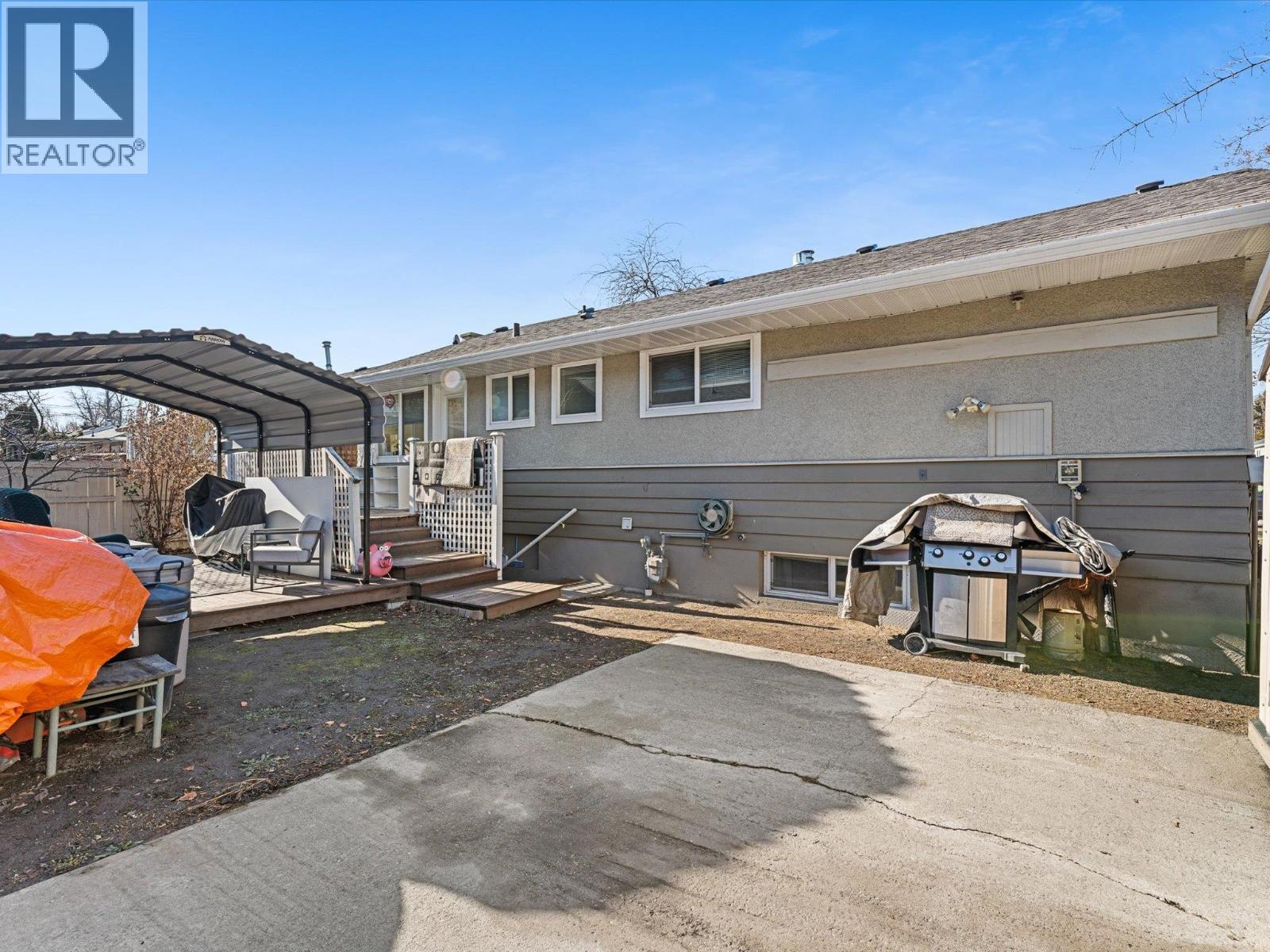  1945 Bowes Street, Kelowna