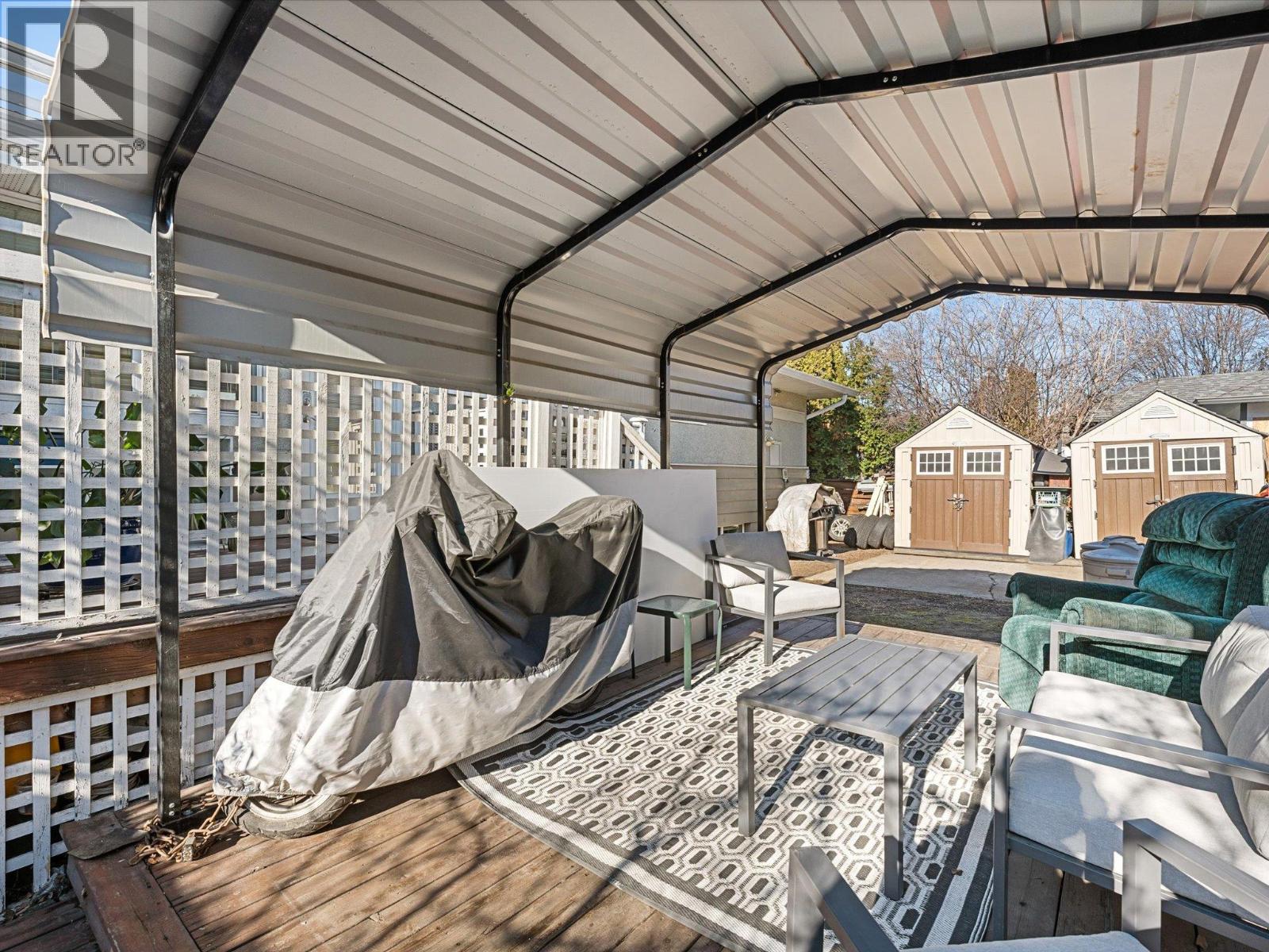  1945 Bowes Street, Kelowna