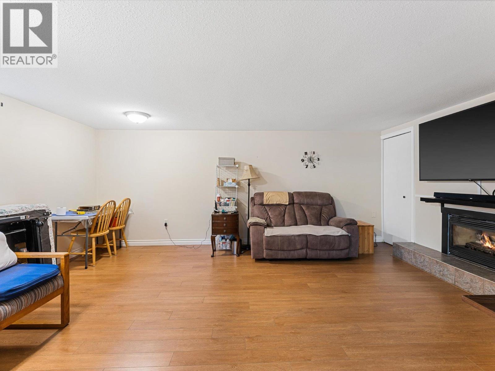  1945 Bowes Street, Kelowna