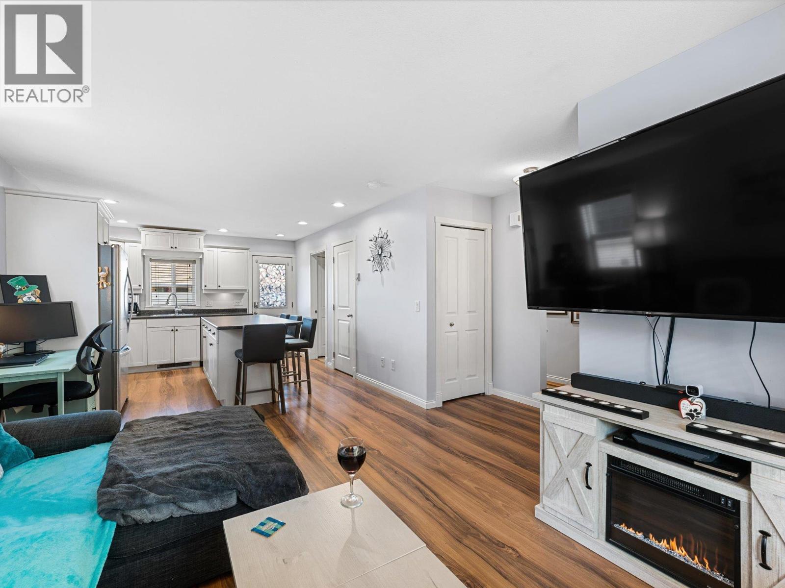  1945 Bowes Street, Kelowna