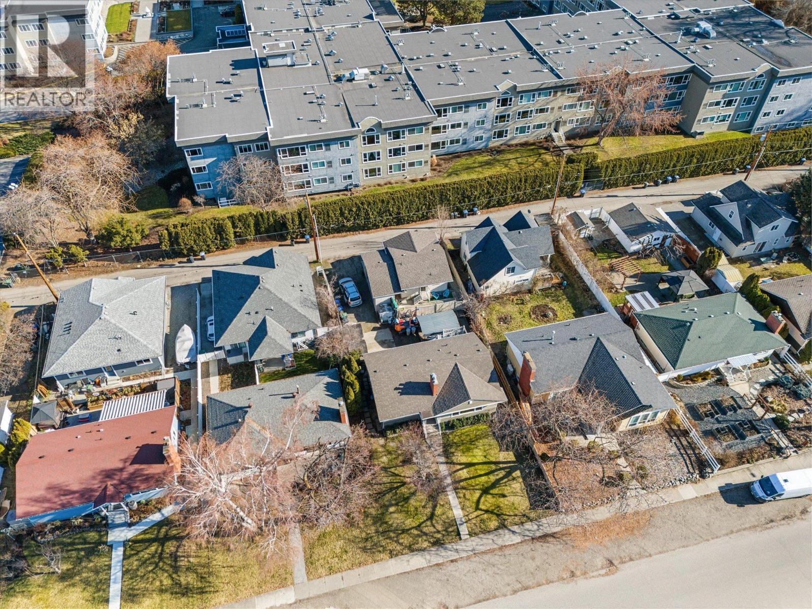  1945 Bowes Street, Kelowna