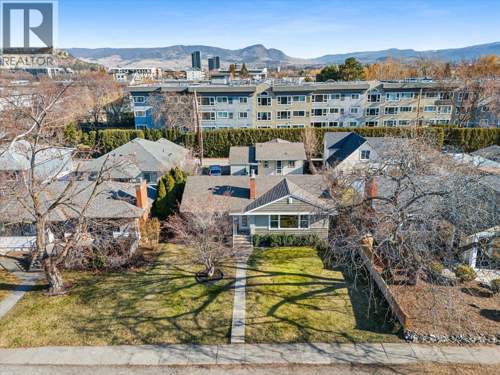  1945 Bowes Street, Kelowna
