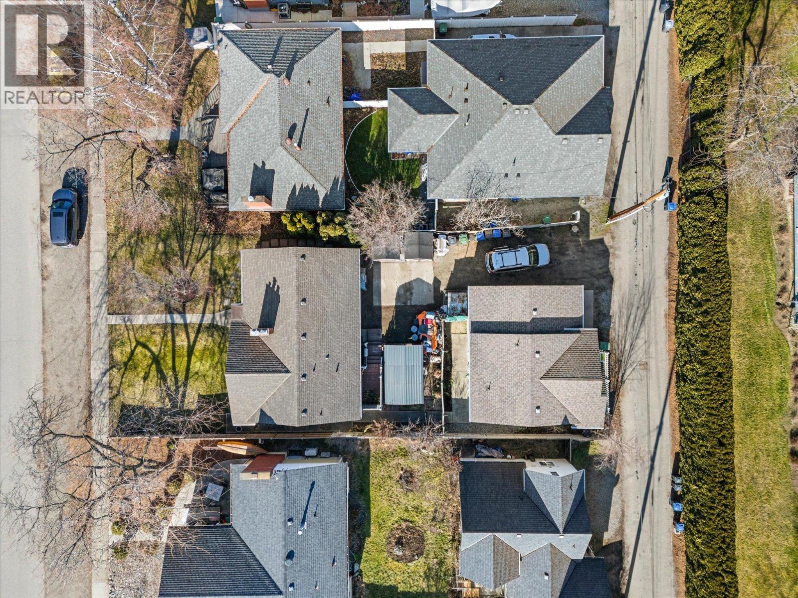  1945 Bowes Street, Kelowna