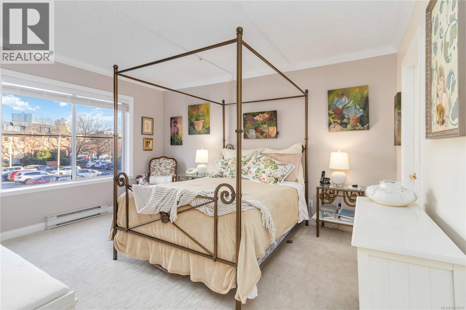 305 405 Quebec Street, Victoria