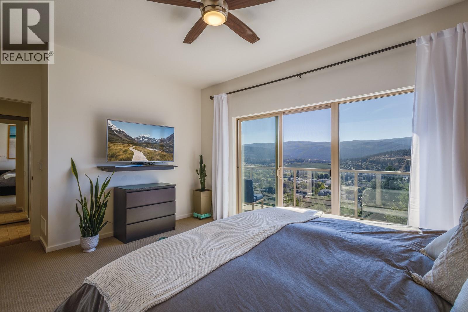  1040 Henderson Drive, Kelowna