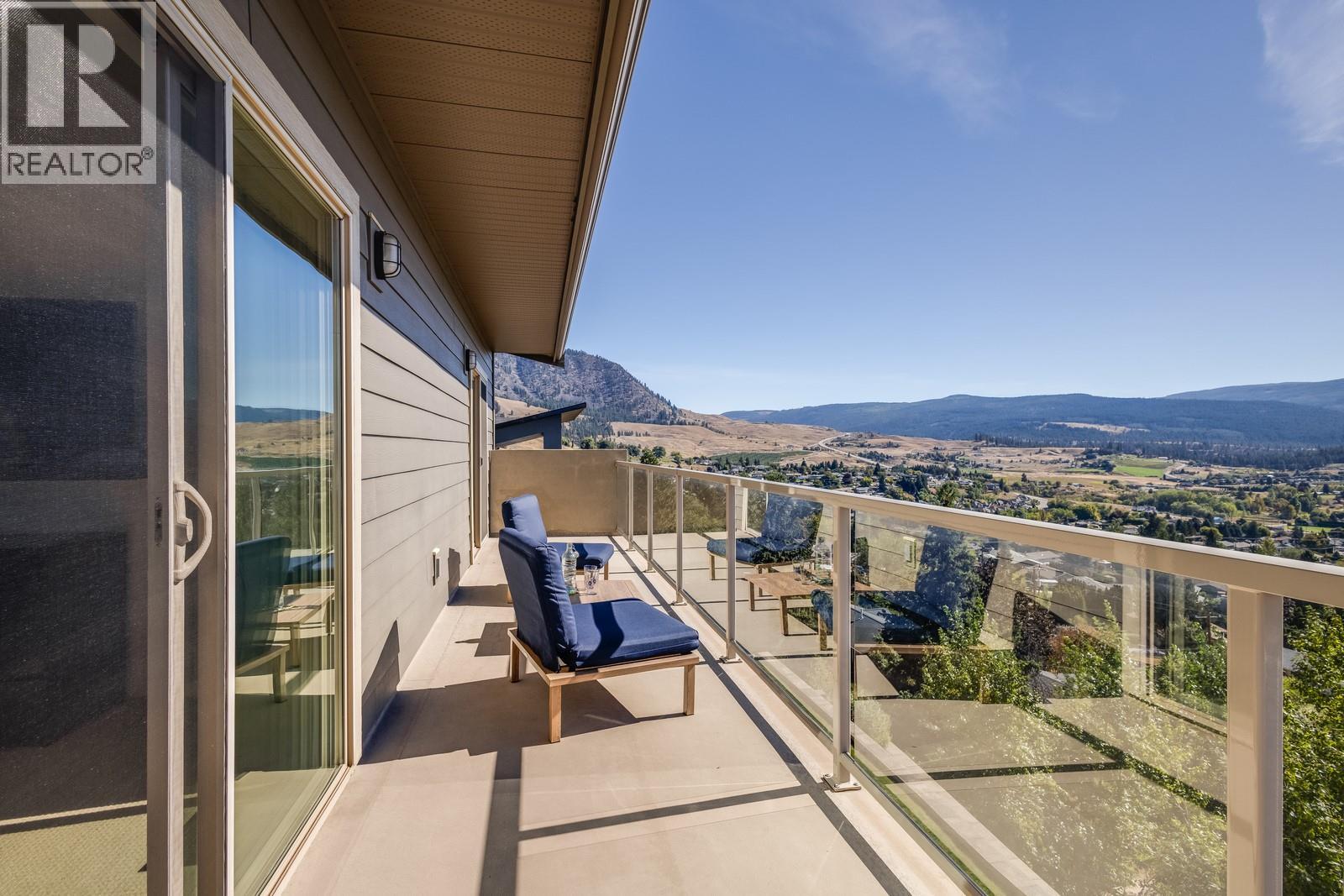  1040 Henderson Drive, Kelowna
