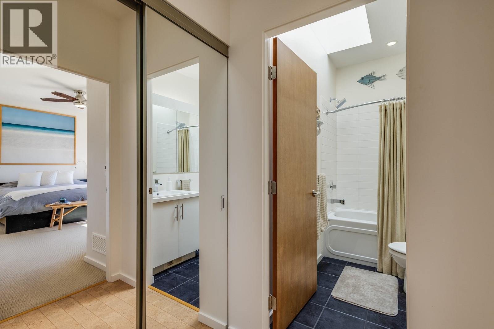  1040 Henderson Drive, Kelowna