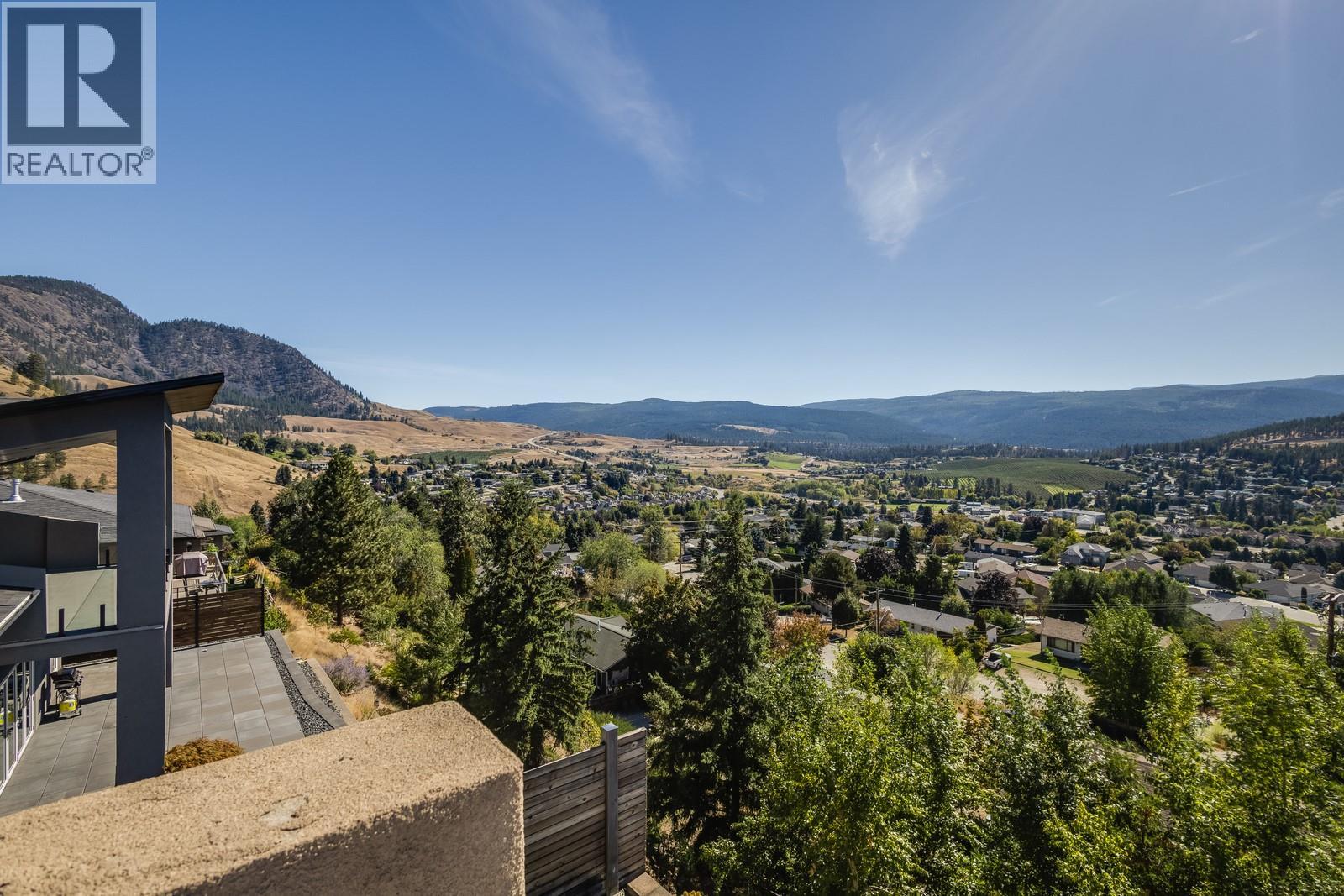  1040 Henderson Drive, Kelowna