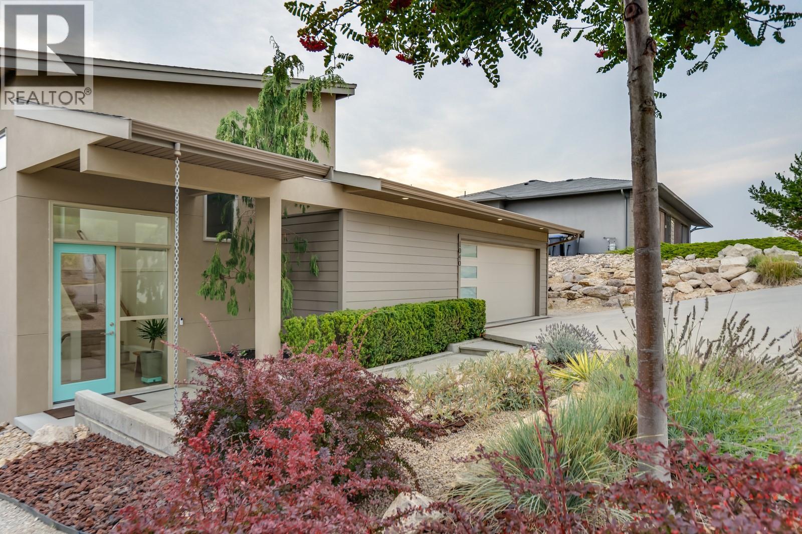  1040 Henderson Drive, Kelowna