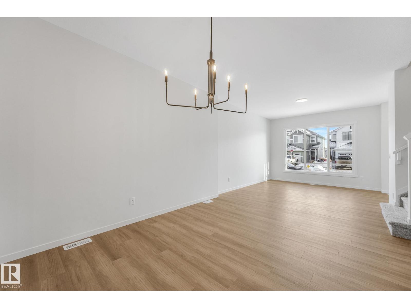 112 Elliott WD, Fort Saskatchewan