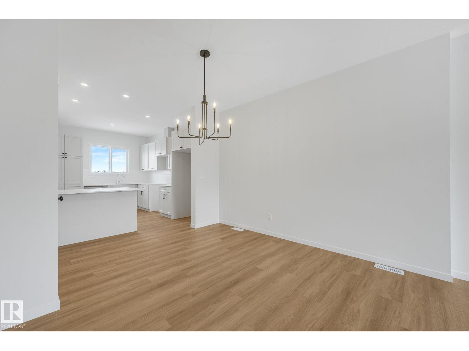 112 Elliott WD, Fort Saskatchewan